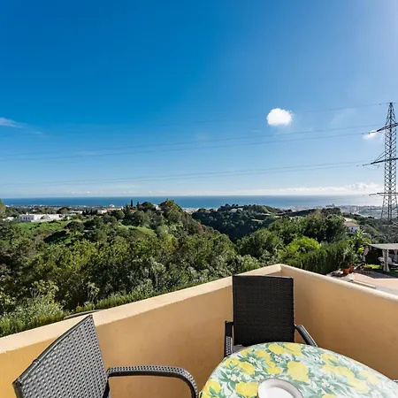Penthouse Deluxe With Pool, Jacuzzi And Zen Garden - Only 5min From Town * エステポナ